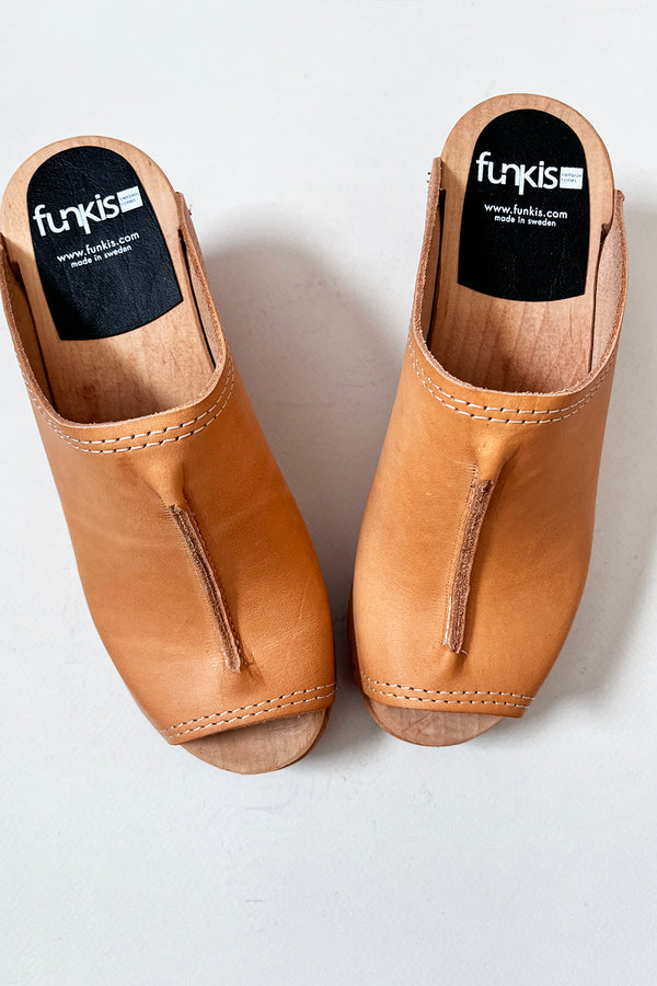 funkis preloved clogs naturally dyed leather 37