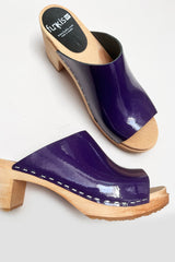 funkis preloved clogs purple patent 40 & 41