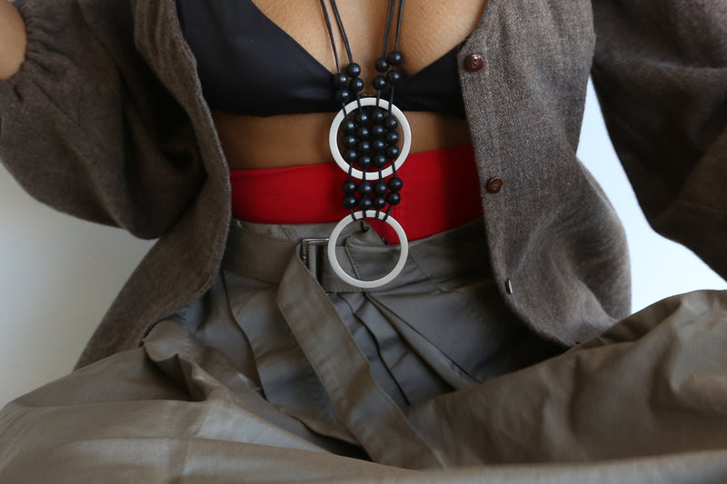 funkis tier necklace black