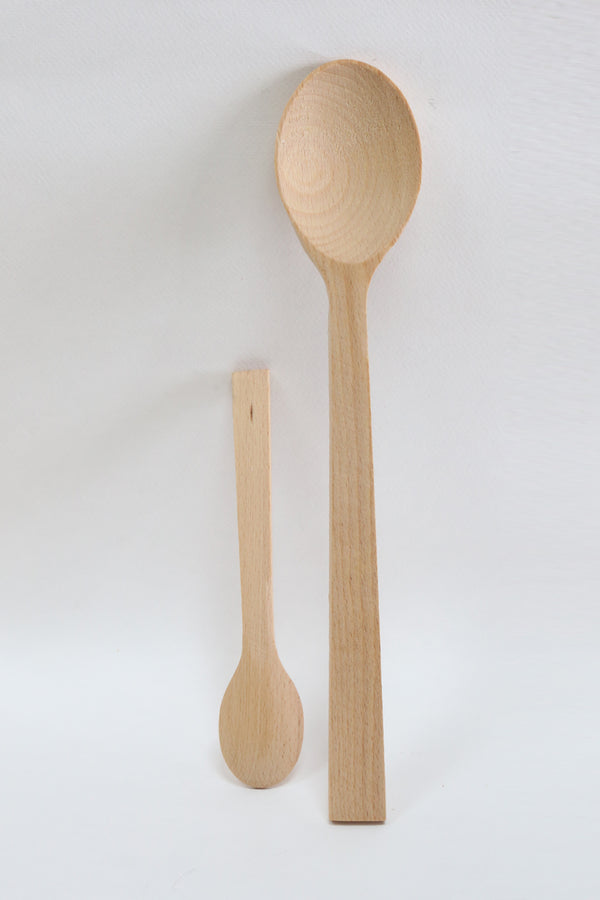 spoon round oiled beech 32 cm