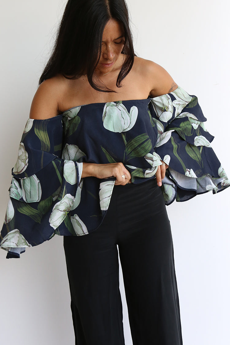 preloved flower top