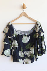 preloved flower top