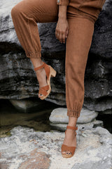 Amy clog chestnut suede