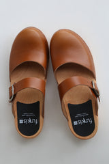 Anita clog low cognac