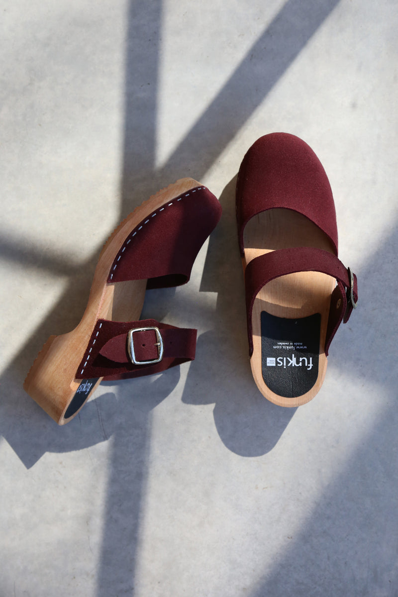 amy clog bordeaux suede