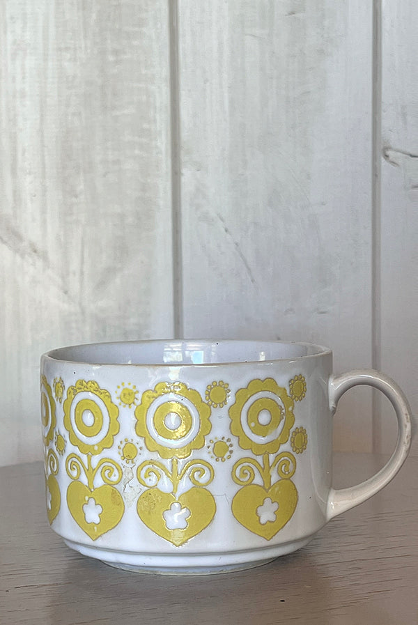 preloved home Japanese cup yellow