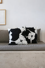 funkis cushion cover 50x50cm black & white flower