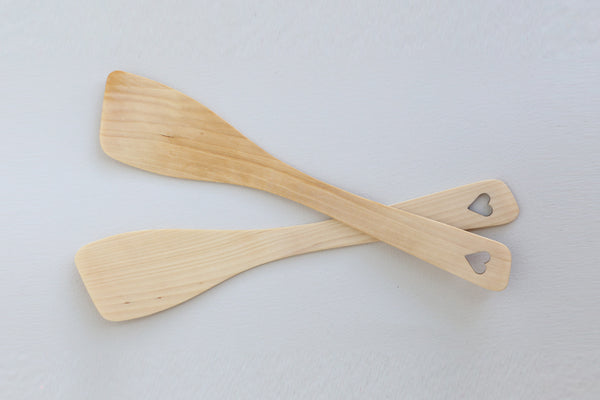 spatula 30cm cut out heart birch