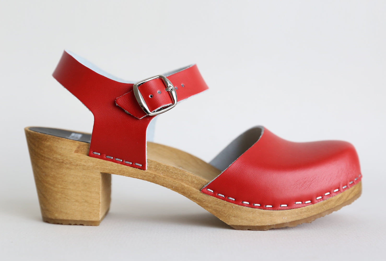 973 olivia clog high red with brown base 36 & 38 – funkis Swedish Forms