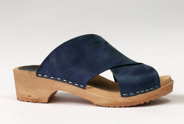 650 jonna clog low navy suede