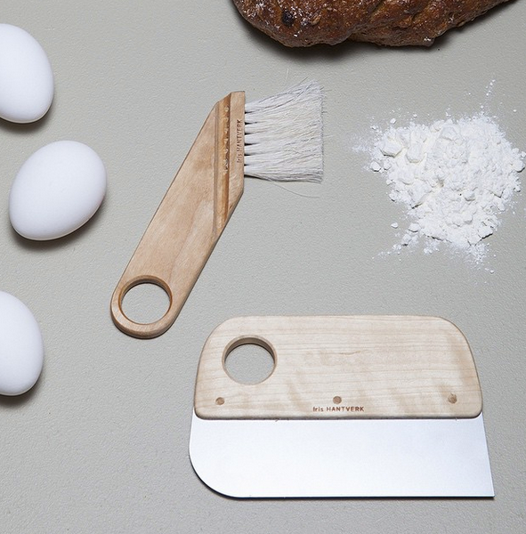 iris dough scraper