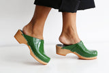 63 clog low classic green patent